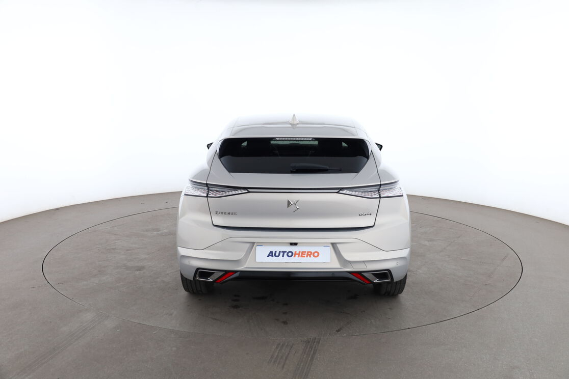 DS Automobiles DS4 1.6 E-Tense Hybride Rivoli EAT8 — photo 4