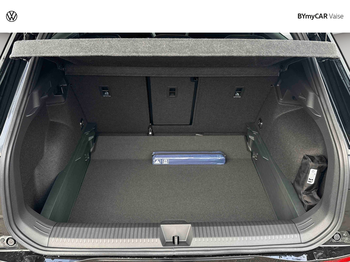 Volkswagen T-Roc 1.5 eTSI EVO2 Hybrid 116 ch DSG7 — photo 14