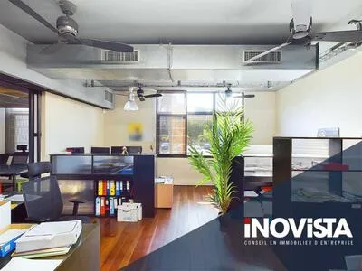 Location Bureaux 204,21 m2 à Saint-Paul