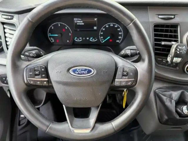 Ford Tourneo 320 2.0 150 l2 trend — photo 16