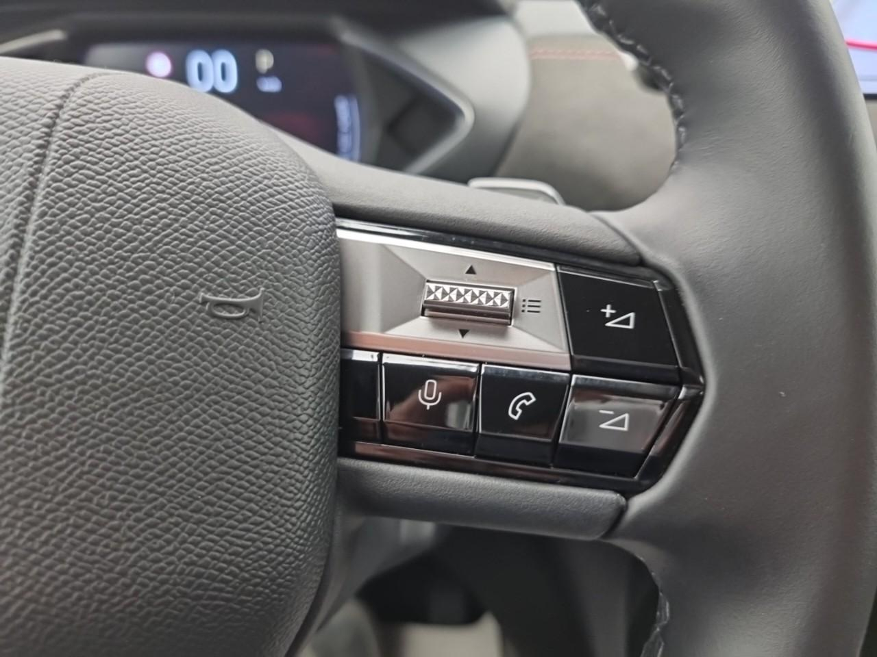 Ds Ds 3 hybride 136 e-dct6 pallas — photo 23