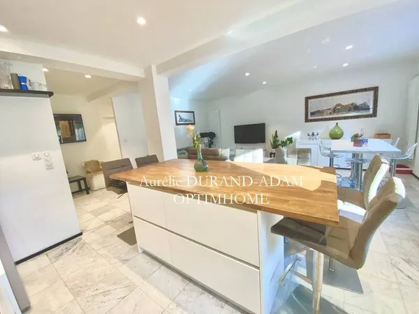 Appartement 5 pièces 102 m²