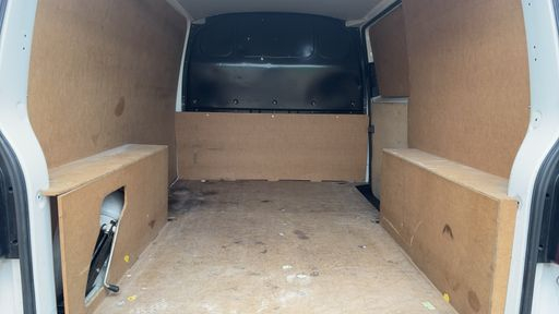 Volkswagen Transporter T6 2.0 TDI 110 - Business – 2021 – 87927 km – Diesel – Boîte Manuelle — photo 27