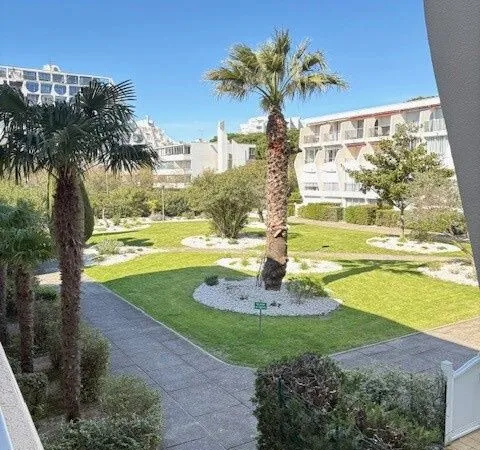 Studio 1 pièce 26 m²