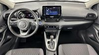 Toyota Yaris 116h Design 5p MY22 — photo 11