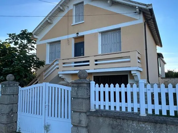 Maison avec très grand jardin - Charnay-lès-Mâcon - DPE B