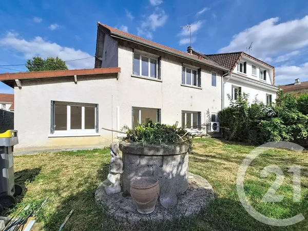 Maison 7 pièces 94 m²