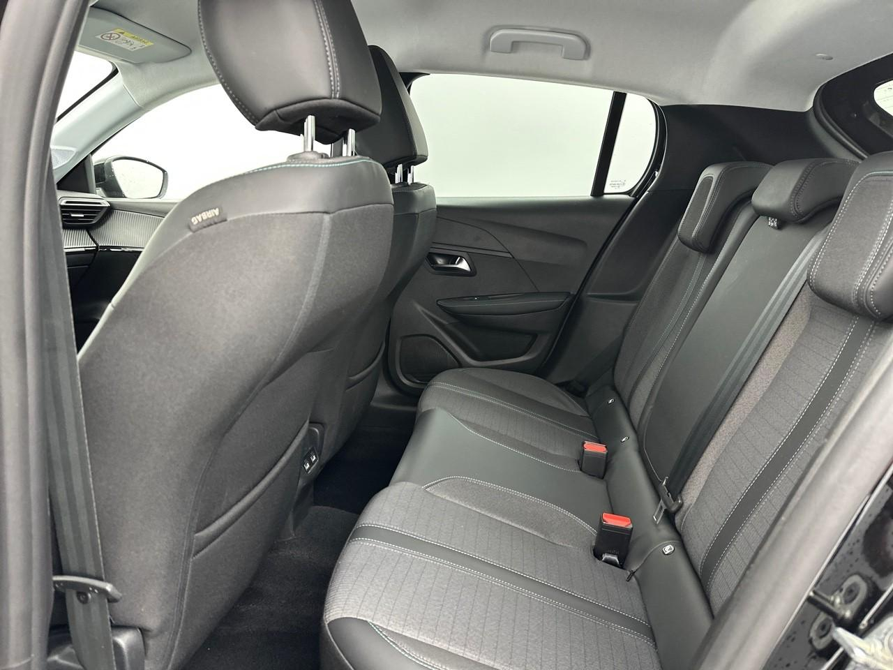 Peugeot 208 puretech 100 s&s bvm6 allure — photo 12