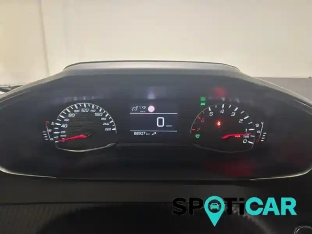 Peugeot 2008 1.2 puretech 130ch s&amp;s allure 7cv — photo 11