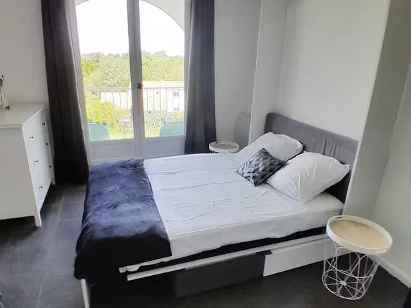 Studio quatier Anatole France