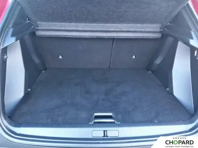 Peugeot 2008 puretech 130 s&amp;s bvm6 — photo 40