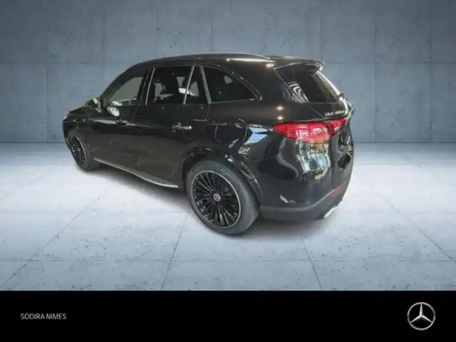 Mercedes Glc 300 de hybrid 333ch amg line + 4matic 9g-tronic — photo 4