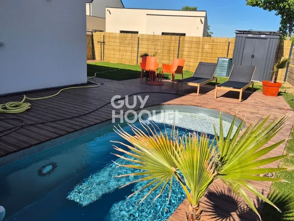 MAISON À VENDRE DE 5 PIÈCES DE 125,00 M²
