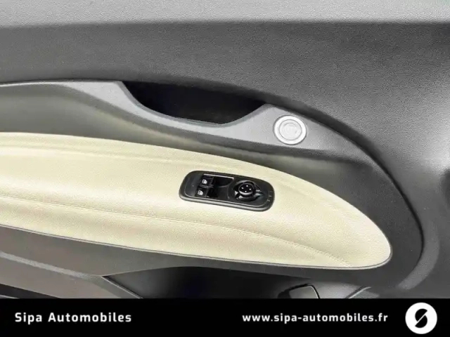 Fiat 500 c e 118 ch — photo 24