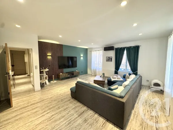 Appartement 4 pièces 99 m²
