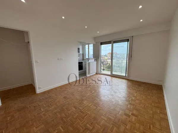 Studio 1 pièce 29 m²