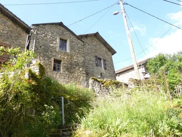 Au coeur des Gorges de la Jonte - Ensemble de 2 maisons de villag