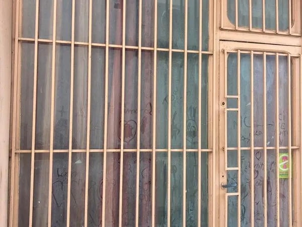 Local commercial/bureau