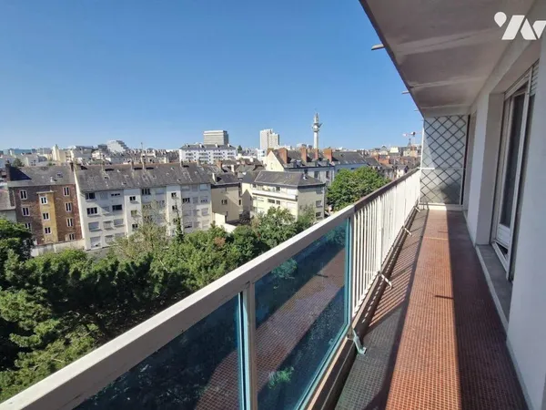 Appartement 5 pièces 93 m²