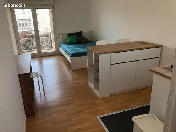 Studio meublé de 25 m² - quartier Arsenal Redon