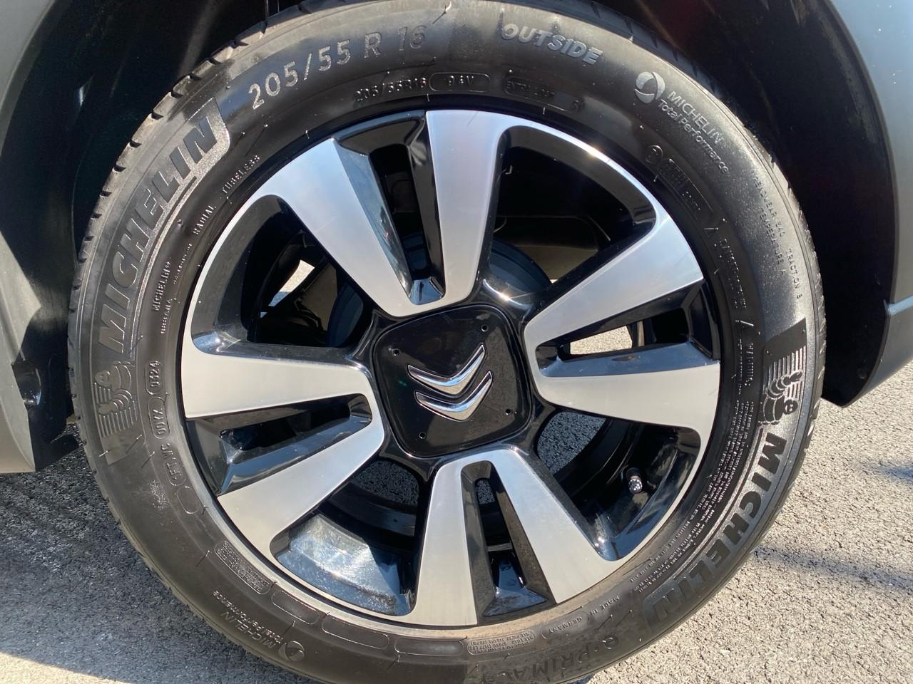 Citroën C3 1.2 puretech 83ch s&s max — photo 11
