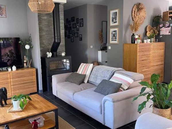 Superbe maison individuelle plain pied avec piscine