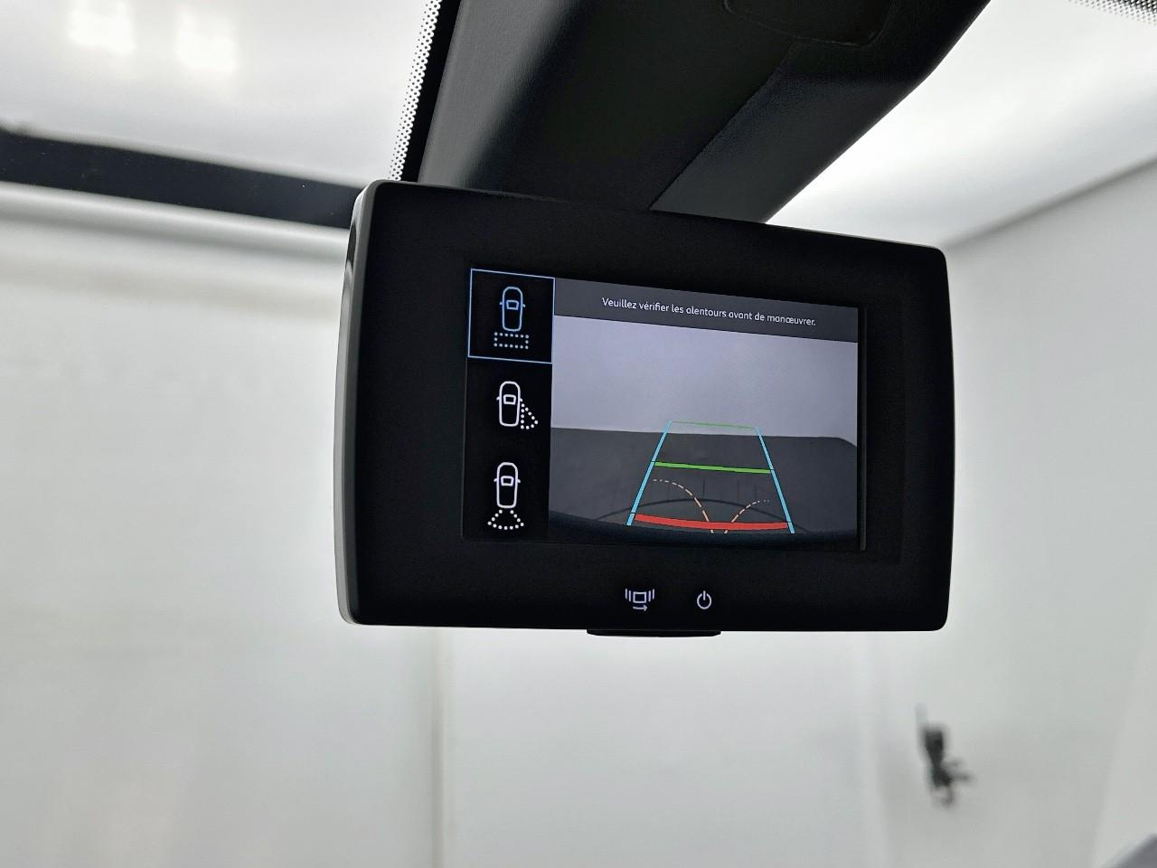 Citroën Berlingo van m 650 bluehdi 130 s&s eat8 driver — photo 26