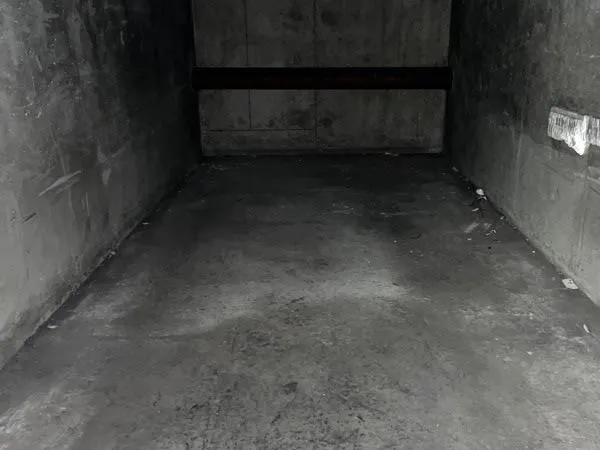 Parking 14 m² Lyon 03