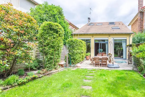 Maison 6 pièces 190 m²