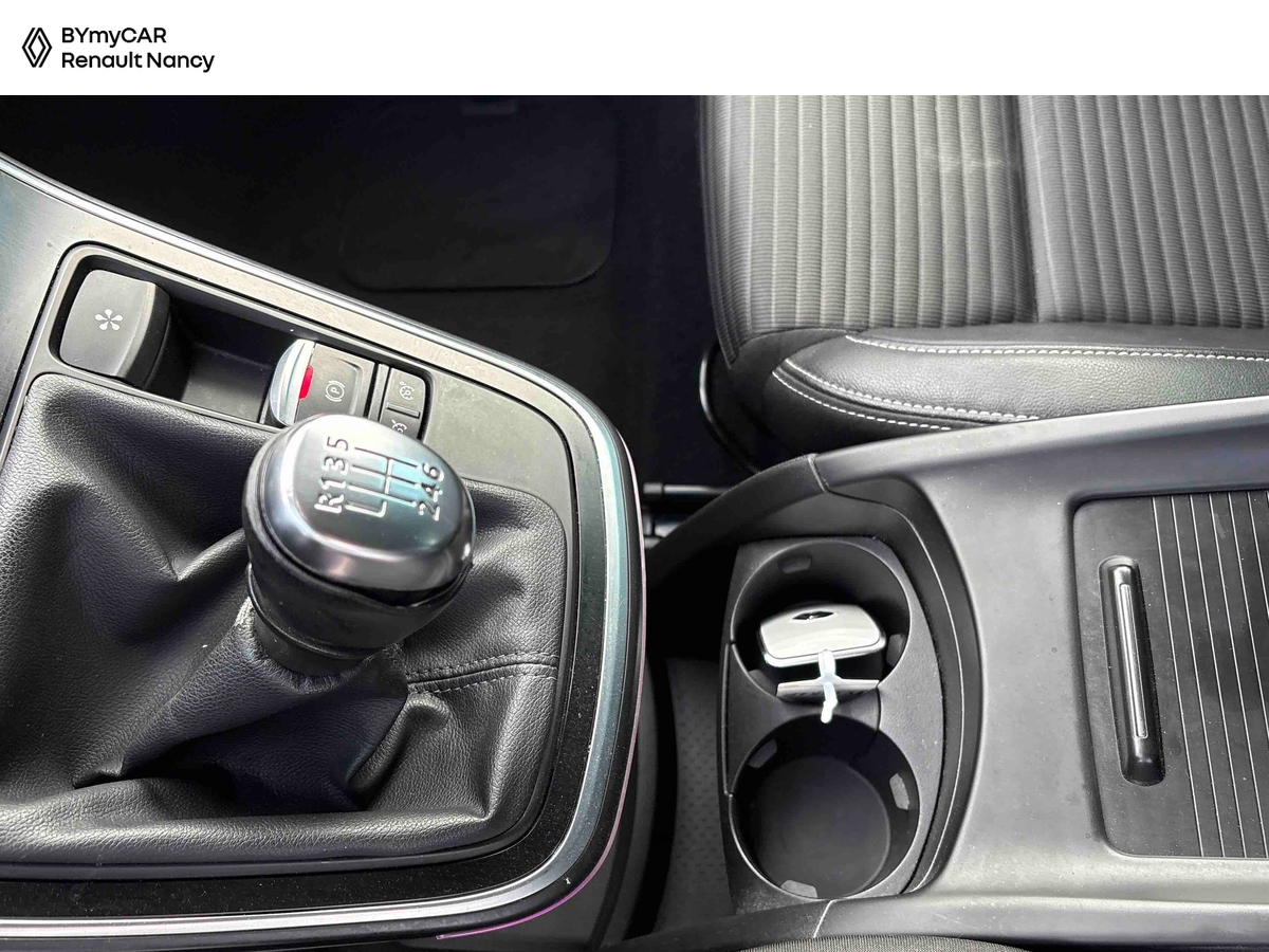 Renault Grand Scenic Blue dCi 120 — photo 18