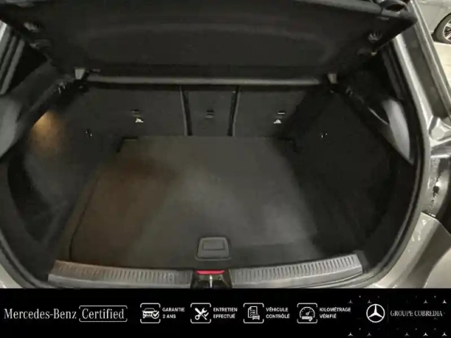 Mercedes Classe A 180 d 116ch amg line 8g-dct — photo 12