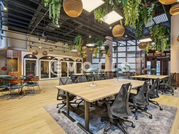 Bureaux 225 m²