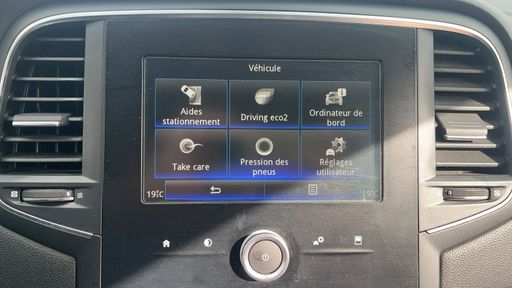 Renault Megane 1.5 dCi 110 Energy - Intens – 2017 – 65885 km – Diesel – Boîte Manuelle — photo 18
