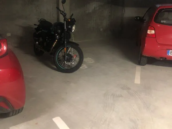 Location parking moto/vélo | 38 boulevard gustave roch