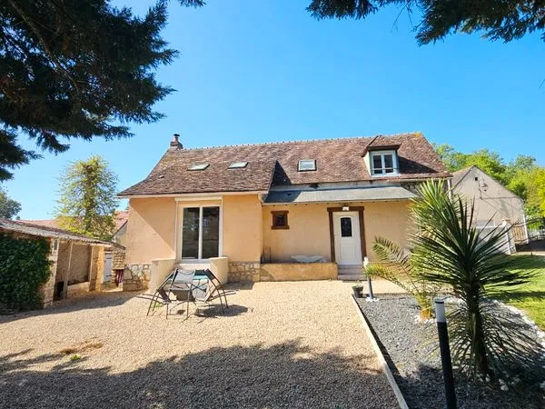 Maison de caractère avec grand terrain arboré