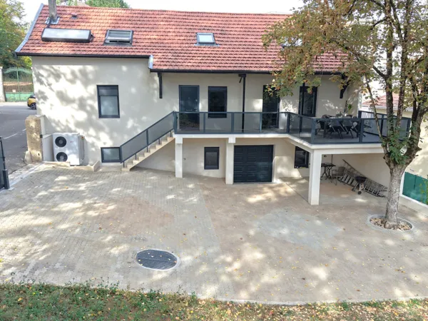 Maison 5 pièces 156m2 - Terrain 388m2