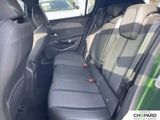 Peugeot 308 phev 180 e-eat8 — photo 10