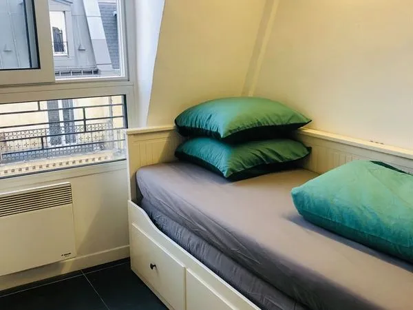Appartement 1 pièce 9 m²