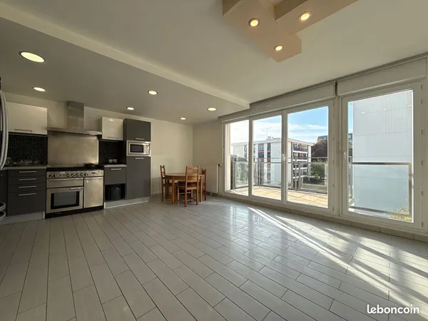 Appartement 4 pièces 84 m²