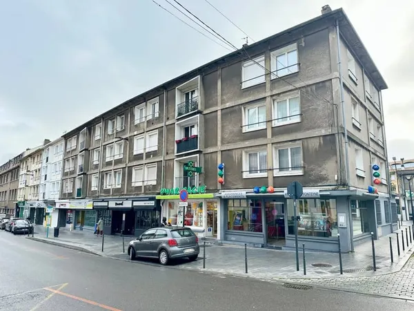 À VENDRE - Appartement familial lumineux au 3e étage