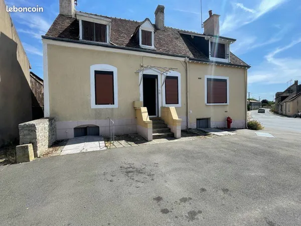 Maison de ville avec jardin non attenant
