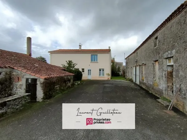 Maison 13 pièces 266 m²