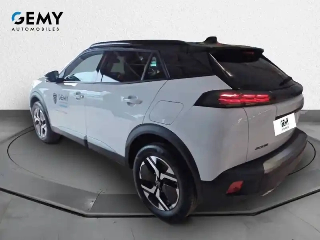 Peugeot 2008 hybrid 145 e-dcs6 — photo 41