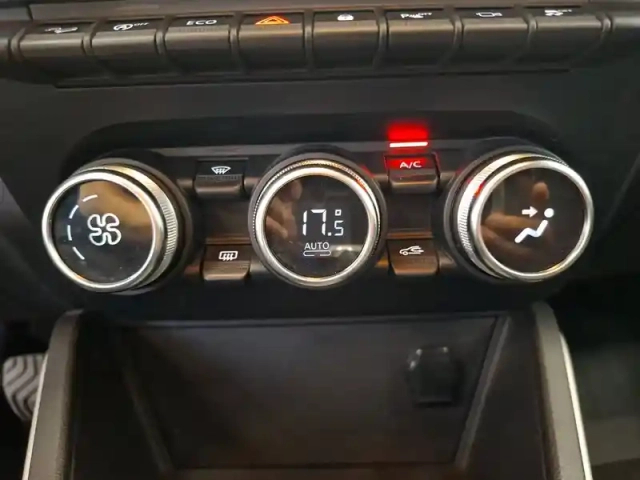 Dacia Duster blue dci 115 4x4 — photo 32