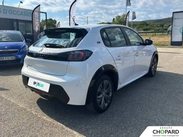 Peugeot 208 electrique 50 kwh 136ch — photo 28
