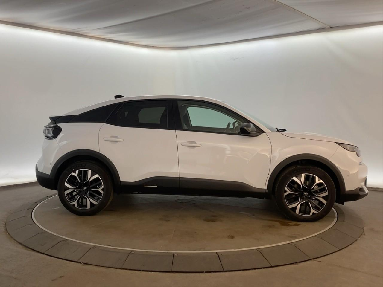 Citroën C4 hybride 145 ch e-dcs6 max — photo 4