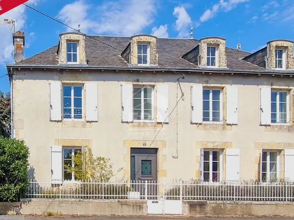 Maison 9 pièces 264 m²