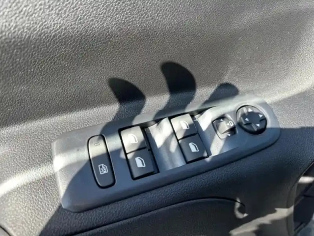Citroën Berlingo m 1.5 bluehdi 130ch max bva8 — photo 14