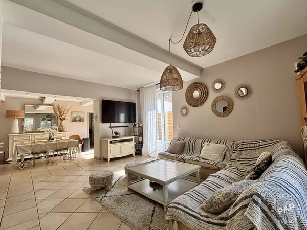 Maison 6 pièces 164 m²