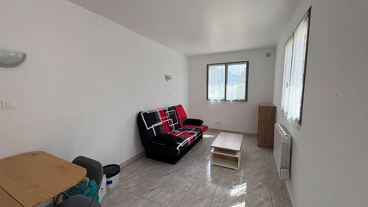 Photo 3